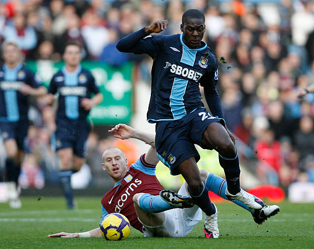 是由于他在 是由于他在